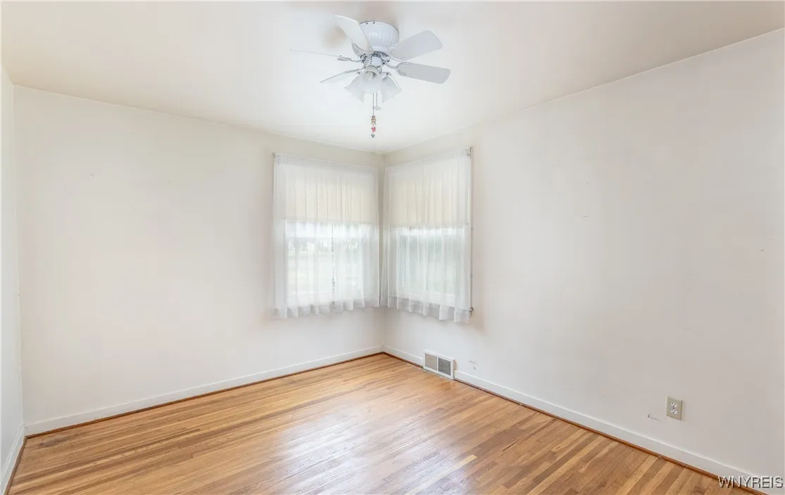 242 Homewood Avenue, Tonawanda, New York 14217, Tonawanda, New York 14217, 2 Bedrooms Bedrooms, 4 Rooms Rooms,1 BathroomBathrooms,Residential,Closed,242 Homewood Avenue, Tonawanda, New York 14217,0,B1620933