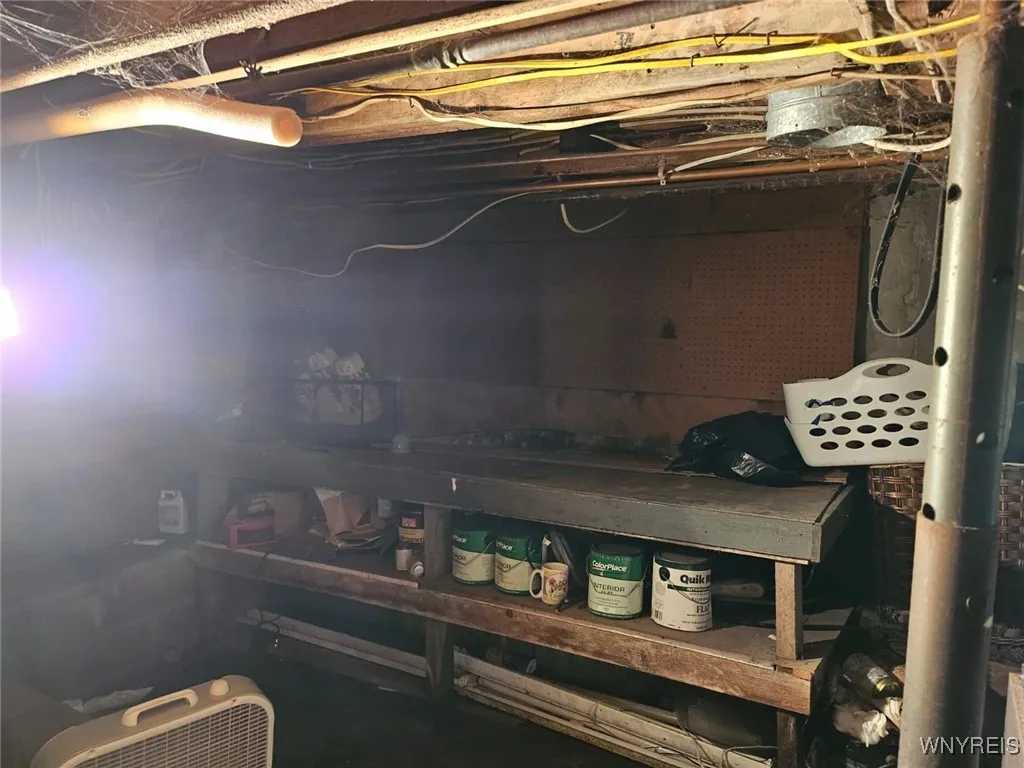18 Catherine Street, Oswego, New York 13126, Oswego, New York 13126, 2 Bedrooms Bedrooms, 6 Rooms Rooms,1 BathroomBathrooms,Residential,For Sale,18 Catherine Street, Oswego, New York 13126,B1621009