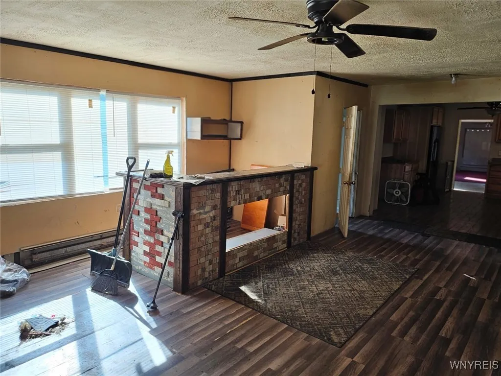 18 Catherine Street, Oswego, New York 13126, Oswego, New York 13126, 2 Bedrooms Bedrooms, 6 Rooms Rooms,1 BathroomBathrooms,Residential,For Sale,18 Catherine Street, Oswego, New York 13126,B1621009