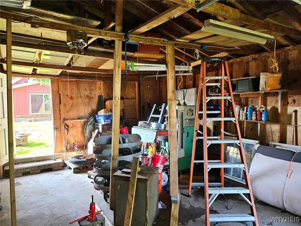18 Catherine Street, Oswego, New York 13126, Oswego, New York 13126, 2 Bedrooms Bedrooms, 6 Rooms Rooms,1 BathroomBathrooms,Residential,For Sale,18 Catherine Street, Oswego, New York 13126,B1621009