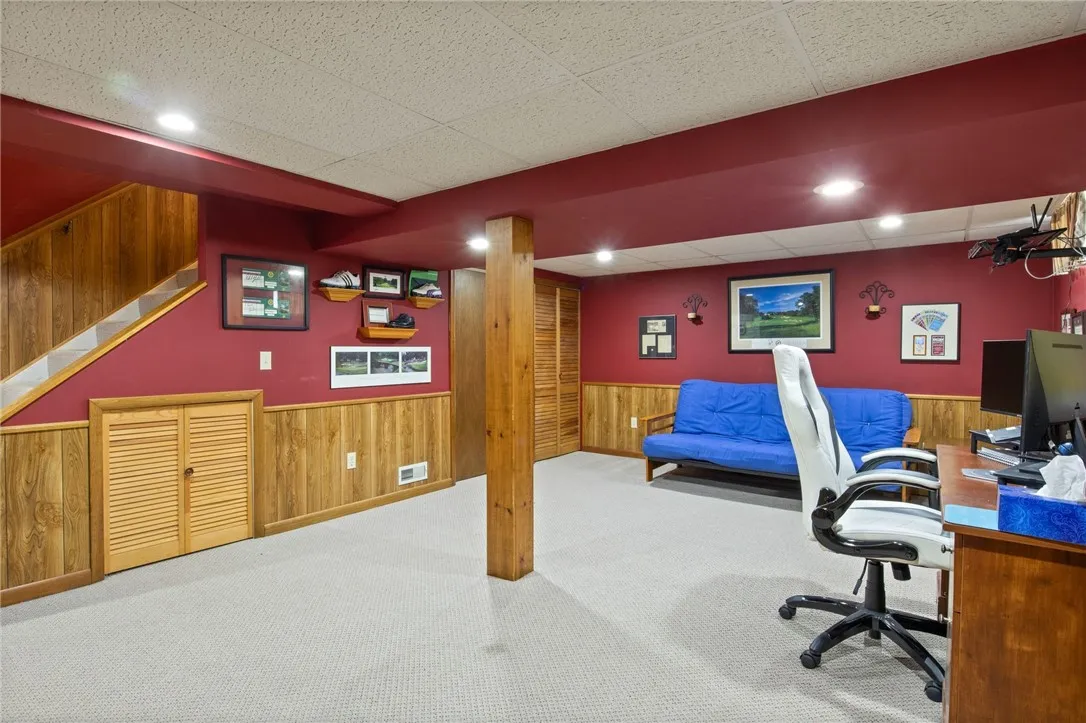 46 Meadowlark Drive, Penfield, New York 14526, Penfield, New York 14526, 3 Bedrooms Bedrooms, 9 Rooms Rooms,1 BathroomBathrooms,Residential,Closed,46 Meadowlark Drive, Penfield, New York 14526,R1621273