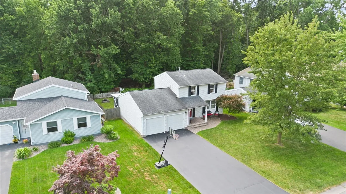46 Meadowlark Drive, Penfield, New York 14526, Penfield, New York 14526, 3 Bedrooms Bedrooms, 9 Rooms Rooms,1 BathroomBathrooms,Residential,Closed,46 Meadowlark Drive, Penfield, New York 14526,R1621273