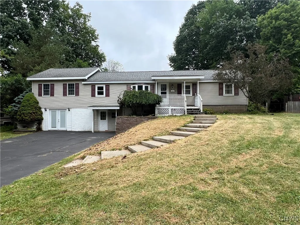 19 Beech Drive, Scriba, New York 13126, Scriba, New York 13126, 3 Bedrooms Bedrooms, 7 Rooms Rooms,1 BathroomBathrooms,Residential,For Sale,19 Beech Drive, Scriba, New York 13126,S1621024