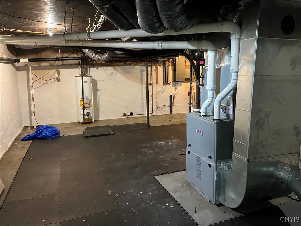 Utility/Storage room