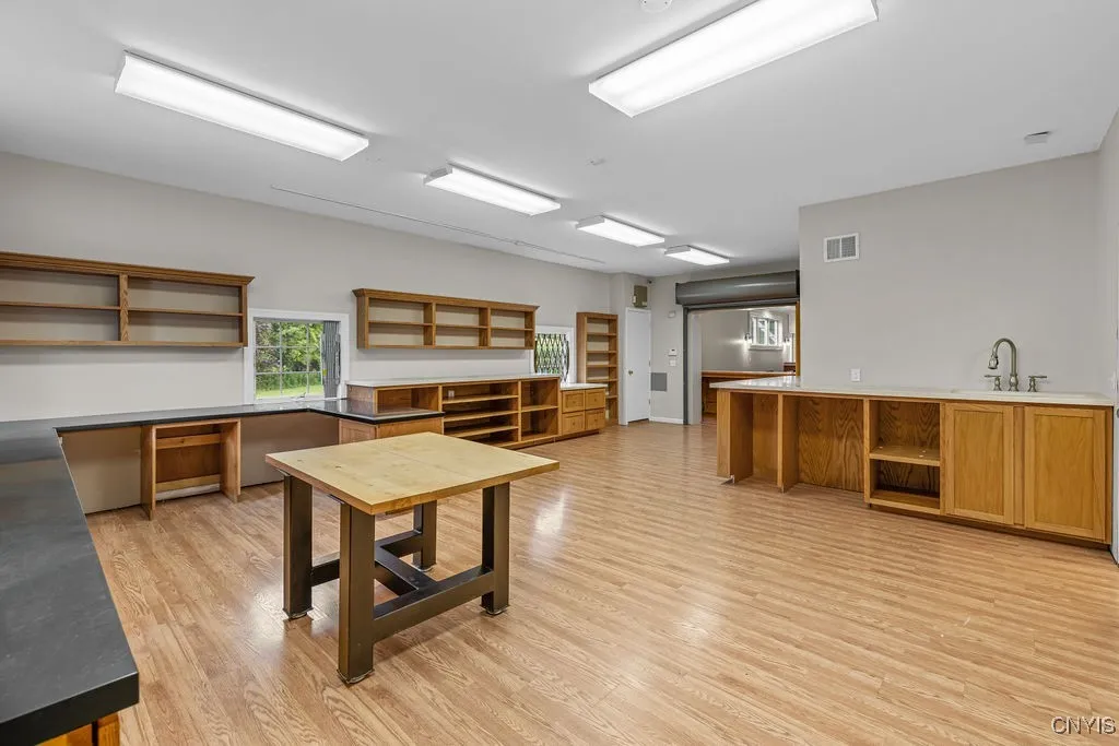 1889 East Lake Road, Spafford, New York 13152, Spafford, New York 13152, 4 Bedrooms Bedrooms, 20 Rooms Rooms,3 BathroomsBathrooms,Residential,For Sale,1889 East Lake Road, Spafford, New York 13152,S1621413