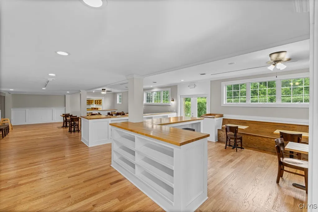 1889 East Lake Road, Spafford, New York 13152, Spafford, New York 13152, 4 Bedrooms Bedrooms, 20 Rooms Rooms,3 BathroomsBathrooms,Residential,For Sale,1889 East Lake Road, Spafford, New York 13152,S1621413