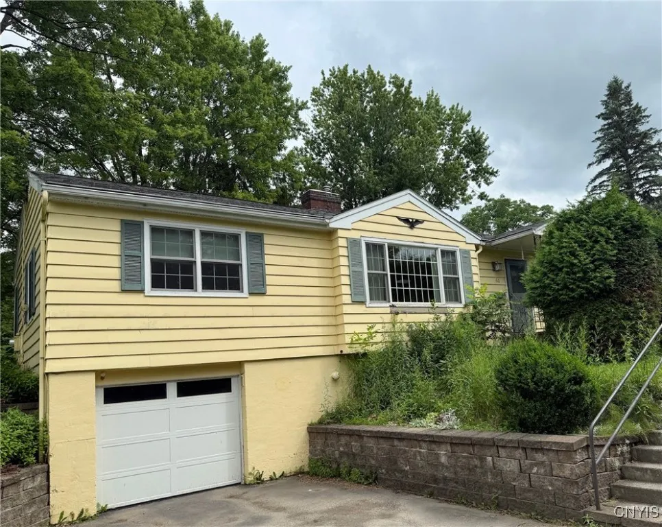 60 Burton Street, Cazenovia, New York 13035, Cazenovia, New York 13035, 3 Bedrooms Bedrooms, 7 Rooms Rooms,1 BathroomBathrooms,Residential,Closed,60 Burton Street, Cazenovia, New York 13035,S1621159