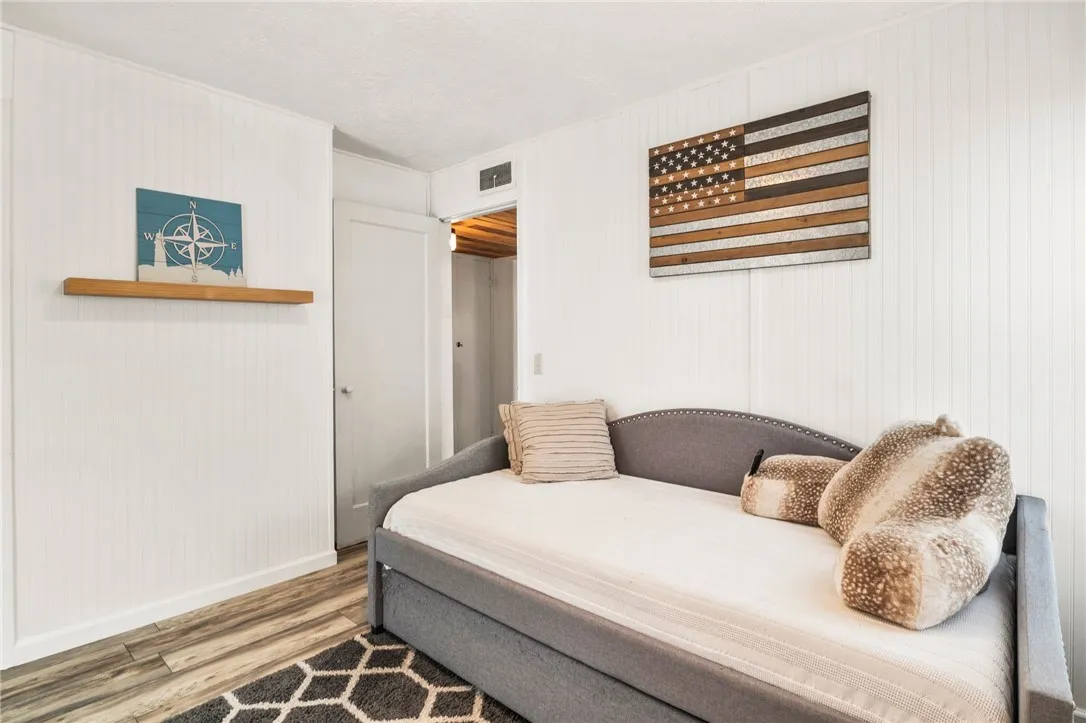 2006 New Street, Ontario, New York 14519, Ontario, New York 14519, 2 Bedrooms Bedrooms, 6 Rooms Rooms,1 BathroomBathrooms,Residential,Closed,2006 New Street, Ontario, New York 14519,0,R1620209