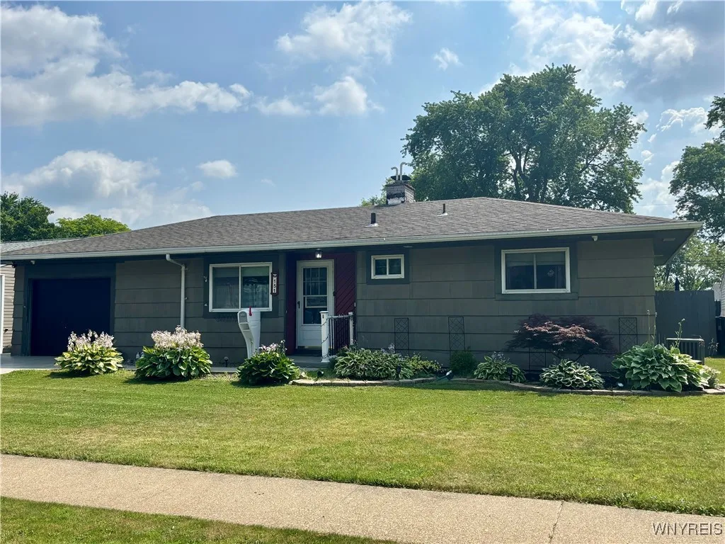151 Avon Road, Tonawanda, New York 14150, Tonawanda, New York 14150, 3 Bedrooms Bedrooms, 7 Rooms Rooms,1 BathroomBathrooms,Residential,For Sale,151 Avon Road, Tonawanda, New York 14150,B1621282