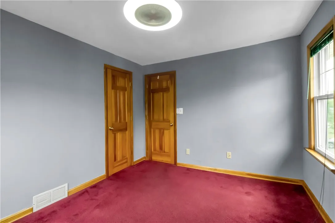 BEDROOM 2 WITH ACCESS TO BALCONY