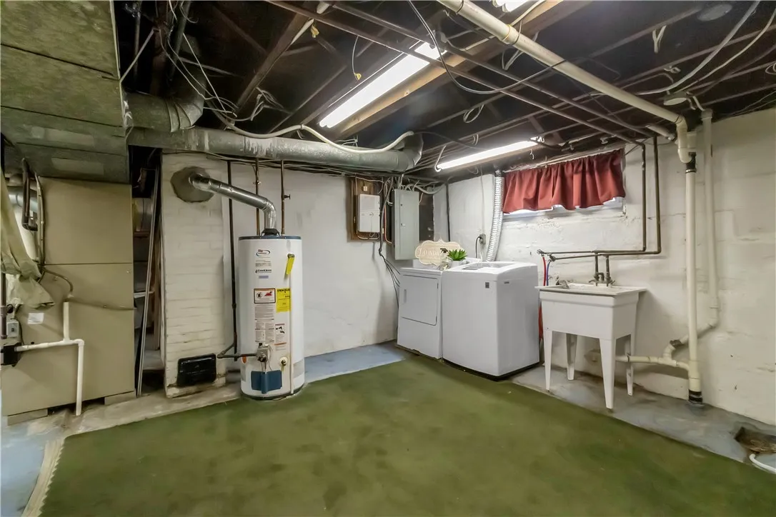 BASEMENT LAUNDRY