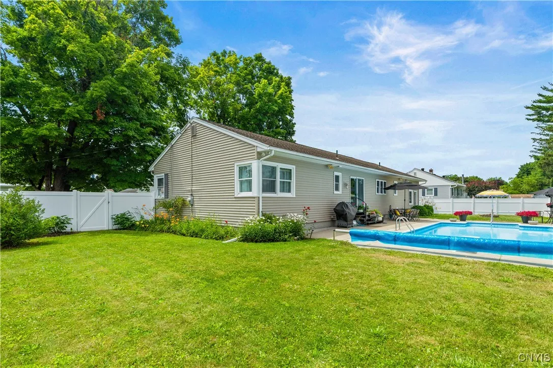 102 West Rand Street, German Flatts, New York 1335, German Flatts, New York 13357, 3 Bedrooms Bedrooms, 7 Rooms Rooms,1 BathroomBathrooms,Residential,Closed,102 West Rand Street, German Flatts, New York 1335,0,S1621581