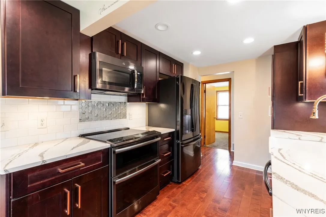 70 Gail Avenue, Buffalo, New York 14215, Buffalo, New York 14215, 4 Bedrooms Bedrooms, 8 Rooms Rooms,1 BathroomBathrooms,Residential,For Sale,70 Gail Avenue, Buffalo, New York 14215,B1621109