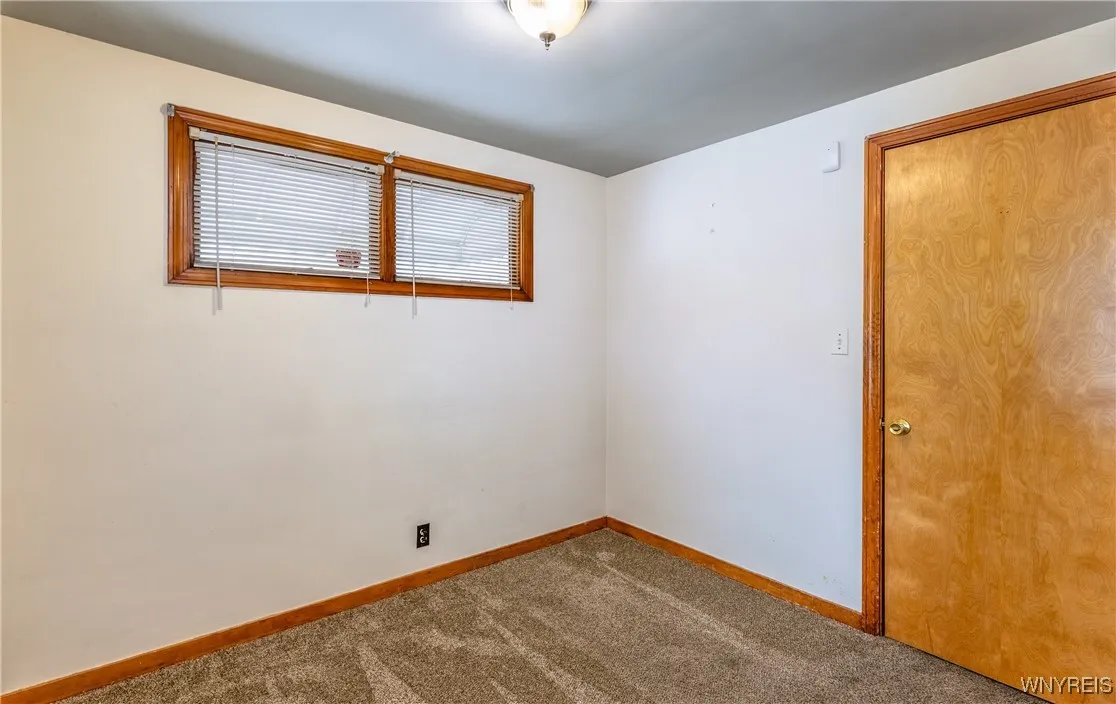 70 Gail Avenue, Buffalo, New York 14215, Buffalo, New York 14215, 4 Bedrooms Bedrooms, 8 Rooms Rooms,1 BathroomBathrooms,Residential,For Sale,70 Gail Avenue, Buffalo, New York 14215,B1621109