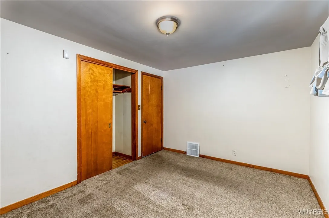 70 Gail Avenue, Buffalo, New York 14215, Buffalo, New York 14215, 4 Bedrooms Bedrooms, 8 Rooms Rooms,1 BathroomBathrooms,Residential,For Sale,70 Gail Avenue, Buffalo, New York 14215,B1621109