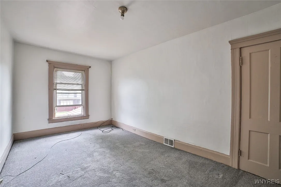 316 Wyoming Avenue, Buffalo, New York 14215, Buffalo, New York 14215, 3 Bedrooms Bedrooms, 7 Rooms Rooms,1 BathroomBathrooms,Residential,For Sale,316 Wyoming Avenue, Buffalo, New York 14215,B1621374