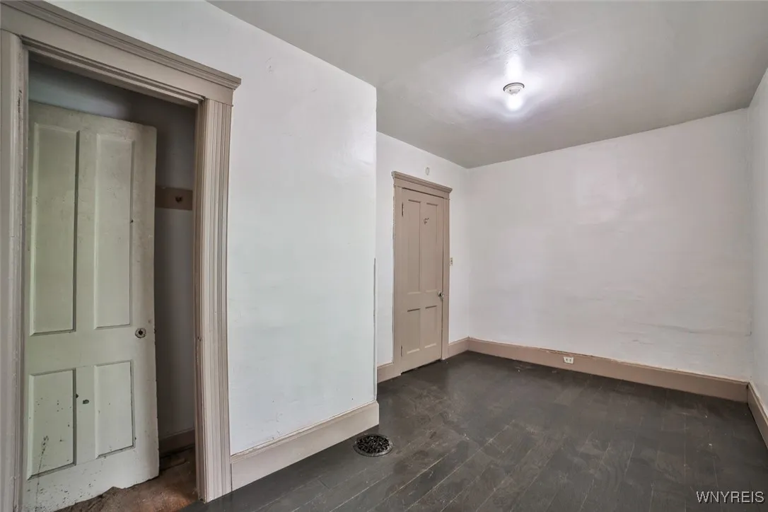 316 Wyoming Avenue, Buffalo, New York 14215, Buffalo, New York 14215, 3 Bedrooms Bedrooms, 7 Rooms Rooms,1 BathroomBathrooms,Residential,For Sale,316 Wyoming Avenue, Buffalo, New York 14215,B1621374
