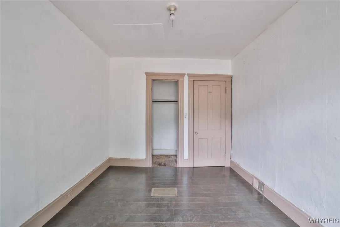 316 Wyoming Avenue, Buffalo, New York 14215, Buffalo, New York 14215, 3 Bedrooms Bedrooms, 7 Rooms Rooms,1 BathroomBathrooms,Residential,For Sale,316 Wyoming Avenue, Buffalo, New York 14215,B1621374