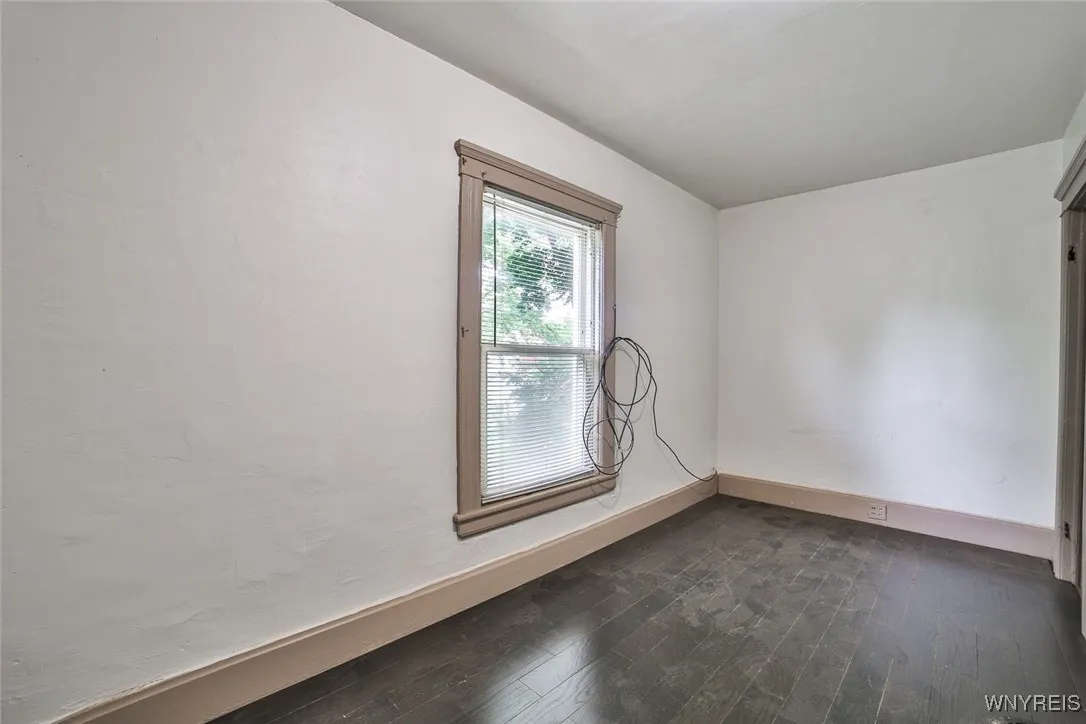 316 Wyoming Avenue, Buffalo, New York 14215, Buffalo, New York 14215, 3 Bedrooms Bedrooms, 7 Rooms Rooms,1 BathroomBathrooms,Residential,For Sale,316 Wyoming Avenue, Buffalo, New York 14215,B1621374