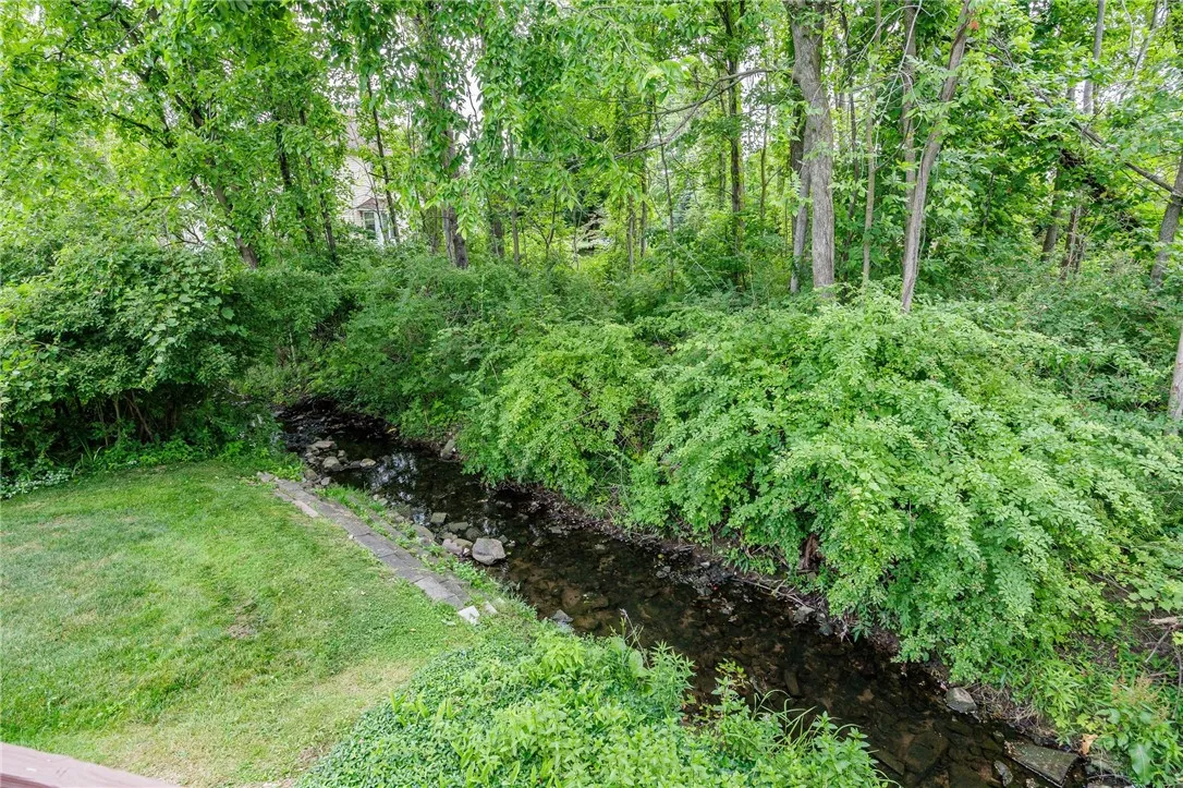668 Willow Lane, Webster, New York 14580, Webster, New York 14580, 3 Bedrooms Bedrooms, 6 Rooms Rooms,2 BathroomsBathrooms,Residential,For Sale,668 Willow Lane, Webster, New York 14580,R1621269