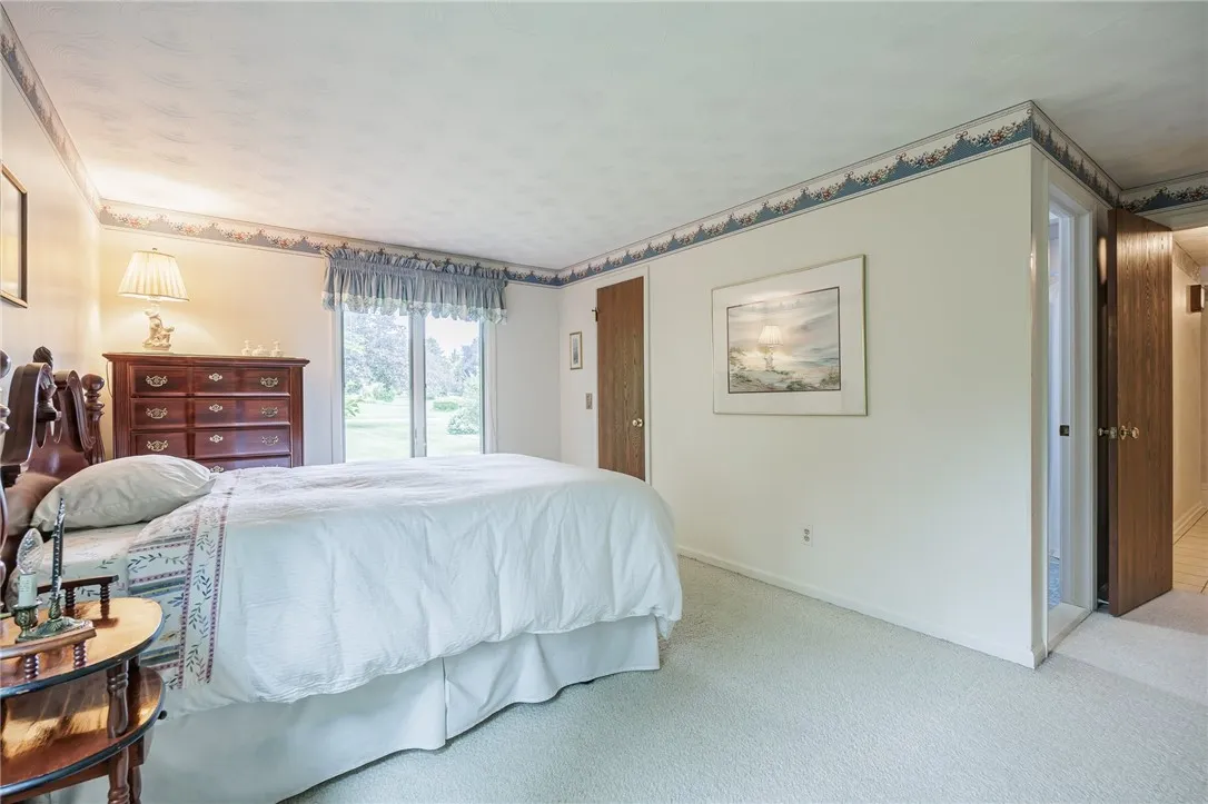 668 Willow Lane, Webster, New York 14580, Webster, New York 14580, 3 Bedrooms Bedrooms, 6 Rooms Rooms,2 BathroomsBathrooms,Residential,For Sale,668 Willow Lane, Webster, New York 14580,R1621269