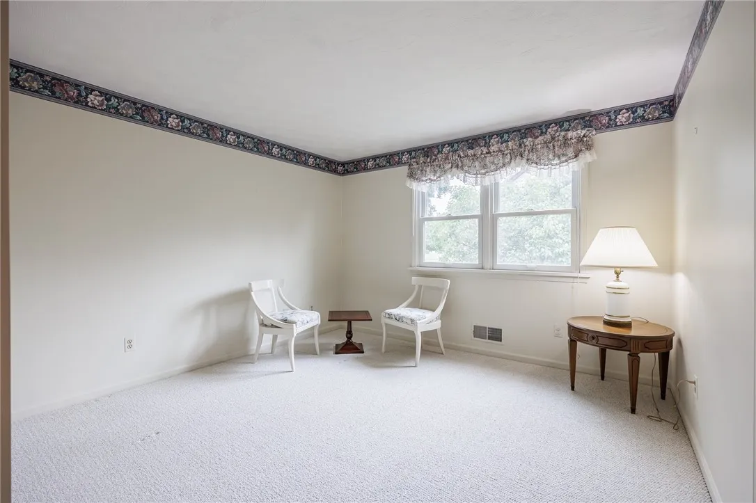 668 Willow Lane, Webster, New York 14580, Webster, New York 14580, 3 Bedrooms Bedrooms, 6 Rooms Rooms,2 BathroomsBathrooms,Residential,For Sale,668 Willow Lane, Webster, New York 14580,R1621269