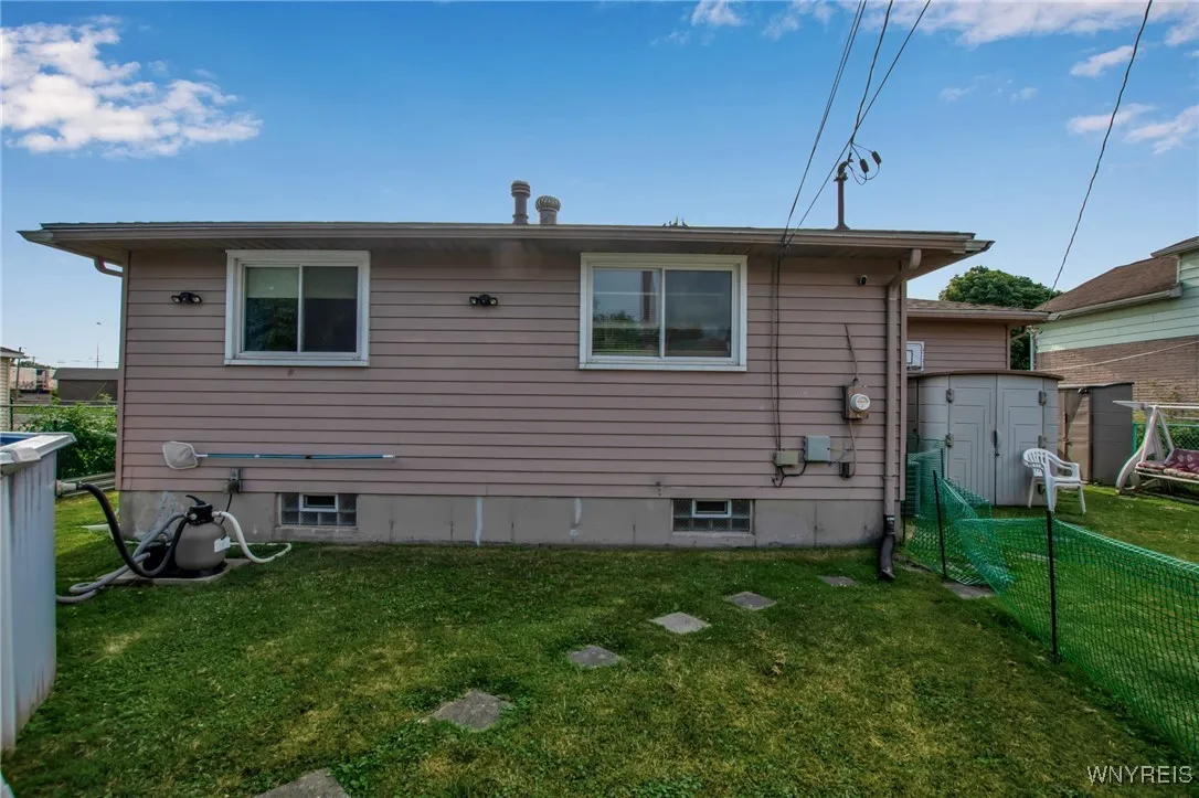 280 Currier Avenue, Cheektowaga, New York 14212, Cheektowaga, New York 14212, 2 Bedrooms Bedrooms, 5 Rooms Rooms,1 BathroomBathrooms,Residential,For Sale,280 Currier Avenue, Cheektowaga, New York 14212,B1620338