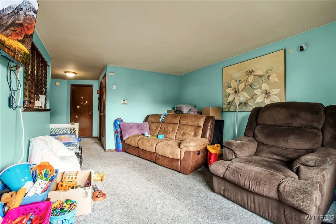 280 Currier Avenue, Cheektowaga, New York 14212, Cheektowaga, New York 14212, 2 Bedrooms Bedrooms, 5 Rooms Rooms,1 BathroomBathrooms,Residential,For Sale,280 Currier Avenue, Cheektowaga, New York 14212,B1620338