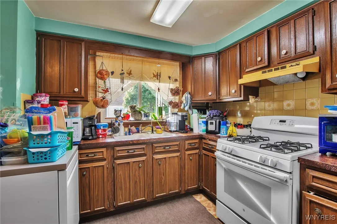 280 Currier Avenue, Cheektowaga, New York 14212, Cheektowaga, New York 14212, 2 Bedrooms Bedrooms, 5 Rooms Rooms,1 BathroomBathrooms,Residential,For Sale,280 Currier Avenue, Cheektowaga, New York 14212,B1620338