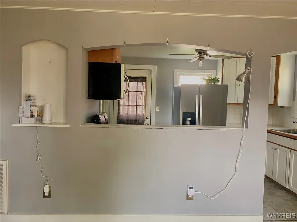 93 Jackson Avenue, Lackawanna, New York 14218, Lackawanna, New York 14218, 2 Bedrooms Bedrooms, 5 Rooms Rooms,1 BathroomBathrooms,Residential,For Sale,93 Jackson Avenue, Lackawanna, New York 14218,B1621614
