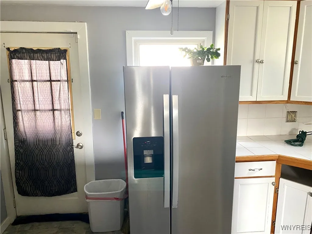 93 Jackson Avenue, Lackawanna, New York 14218, Lackawanna, New York 14218, 2 Bedrooms Bedrooms, 5 Rooms Rooms,1 BathroomBathrooms,Residential,For Sale,93 Jackson Avenue, Lackawanna, New York 14218,B1621614