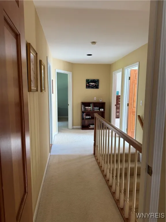 26 Forestglen Circle, Amherst, New York 14221, Amherst, New York 14221, 4 Bedrooms Bedrooms, 9 Rooms Rooms,2 BathroomsBathrooms,Residential,For Sale,26 Forestglen Circle, Amherst, New York 14221,B1621645