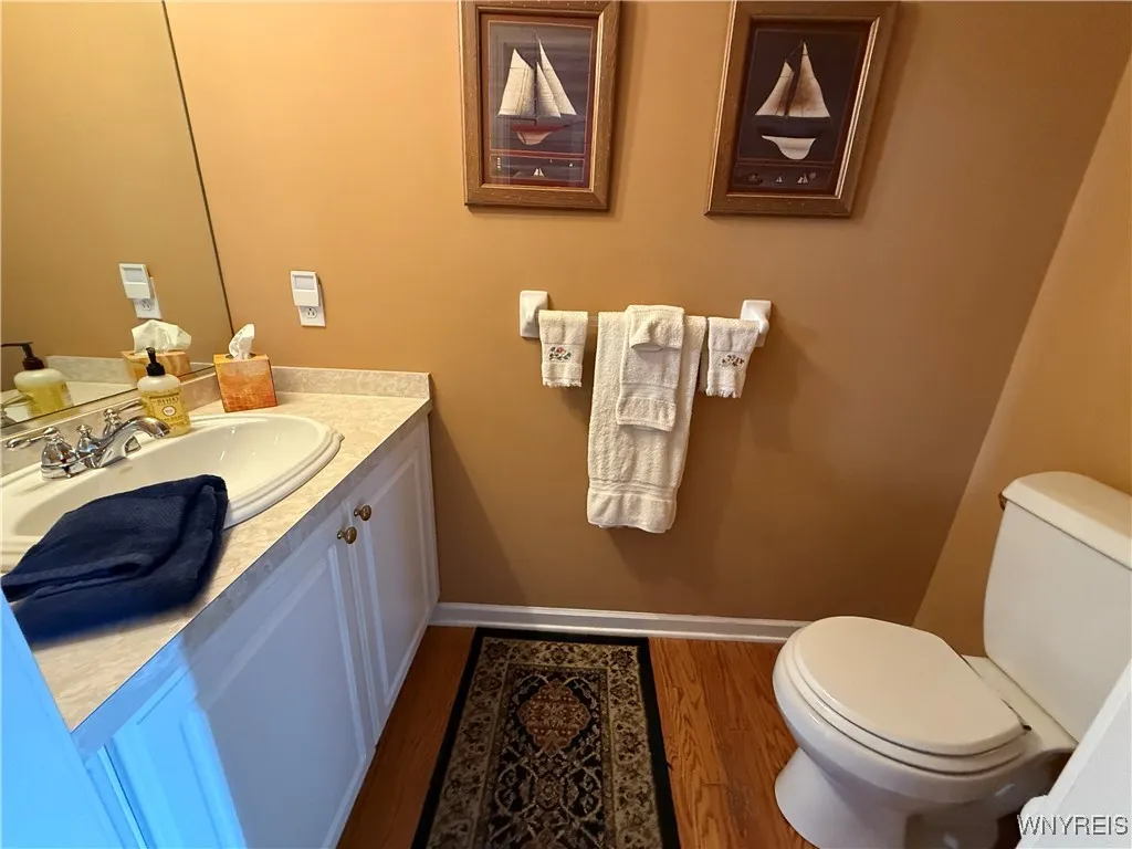 26 Forestglen Circle, Amherst, New York 14221, Amherst, New York 14221, 4 Bedrooms Bedrooms, 9 Rooms Rooms,2 BathroomsBathrooms,Residential,For Sale,26 Forestglen Circle, Amherst, New York 14221,B1621645