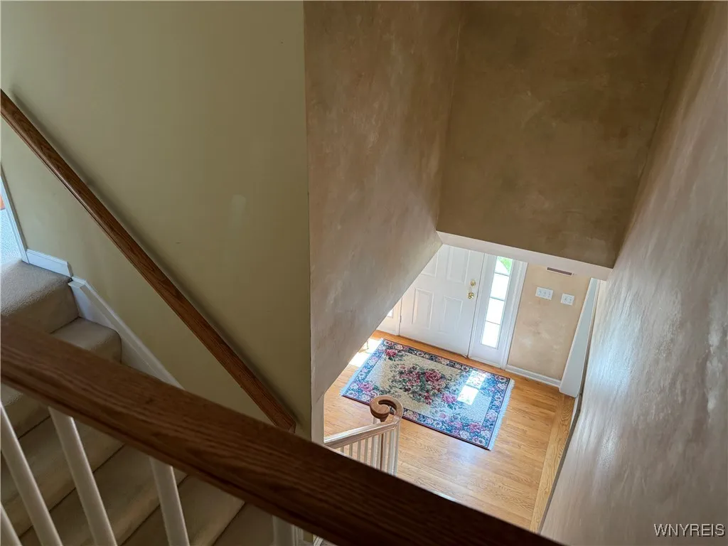 26 Forestglen Circle, Amherst, New York 14221, Amherst, New York 14221, 4 Bedrooms Bedrooms, 9 Rooms Rooms,2 BathroomsBathrooms,Residential,For Sale,26 Forestglen Circle, Amherst, New York 14221,B1621645