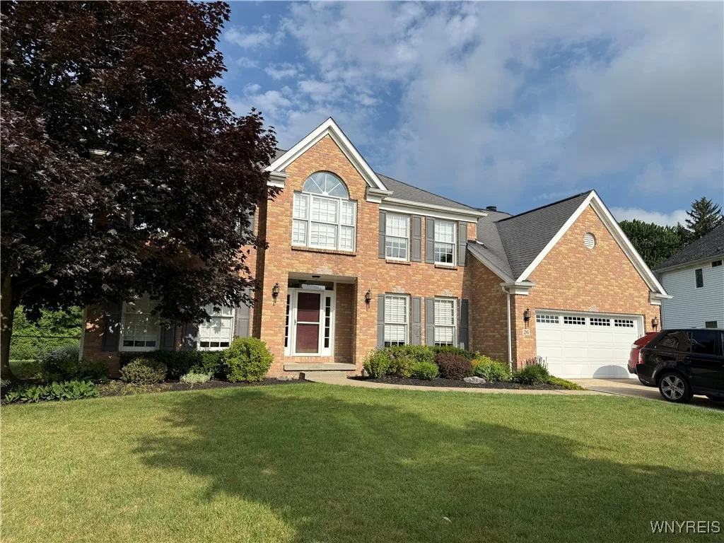 26 Forestglen Circle, Amherst, New York 14221, Amherst, New York 14221, 4 Bedrooms Bedrooms, 9 Rooms Rooms,2 BathroomsBathrooms,Residential,For Sale,26 Forestglen Circle, Amherst, New York 14221,B1621645