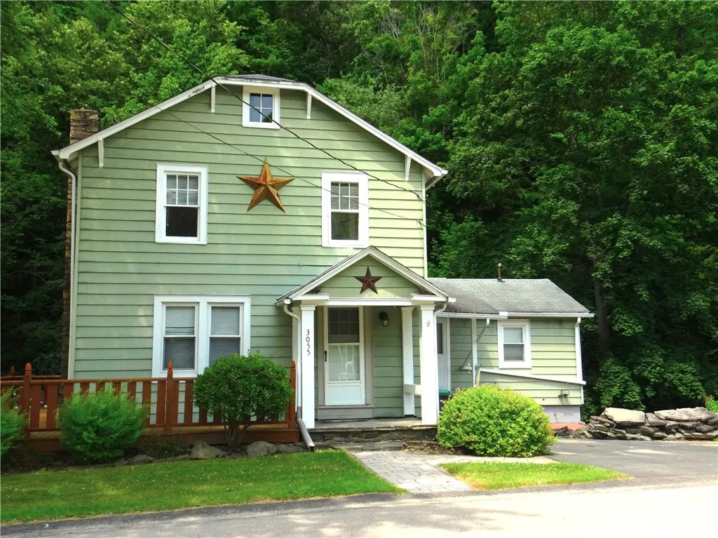 3055 College Avenue, Corning, New York 14830, Corning, New York 14830, 4 Bedrooms Bedrooms, 7 Rooms Rooms,2 BathroomsBathrooms,Residential,Closed,3055 College Avenue, Corning, New York 14830,0,R1621559
