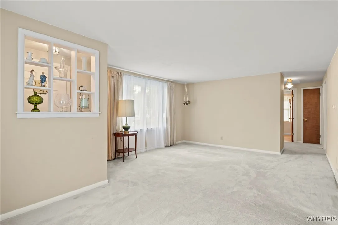 357 Forbes Avenue, Tonawanda, New York 14150, Tonawanda, New York 14150, 3 Bedrooms Bedrooms, 5 Rooms Rooms,1 BathroomBathrooms,Residential,For Sale,357 Forbes Avenue, Tonawanda, New York 14150,B1621630