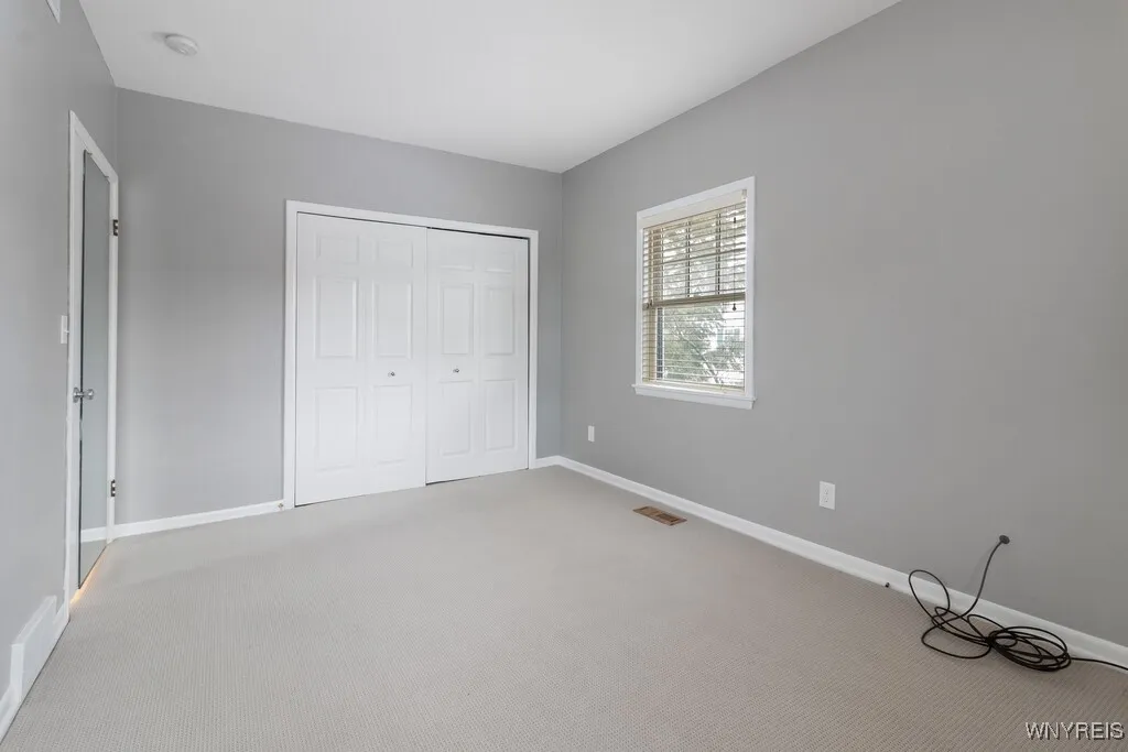 100 Lincoln Parkway Carriage House, Buffalo, New Y, Buffalo, New York 14222, 3 Bedrooms Bedrooms, 6 Rooms Rooms,1 BathroomBathrooms,Residential Lease,For Rent,100 Lincoln Parkway Carriage House, Buffalo, New Y,B1621670