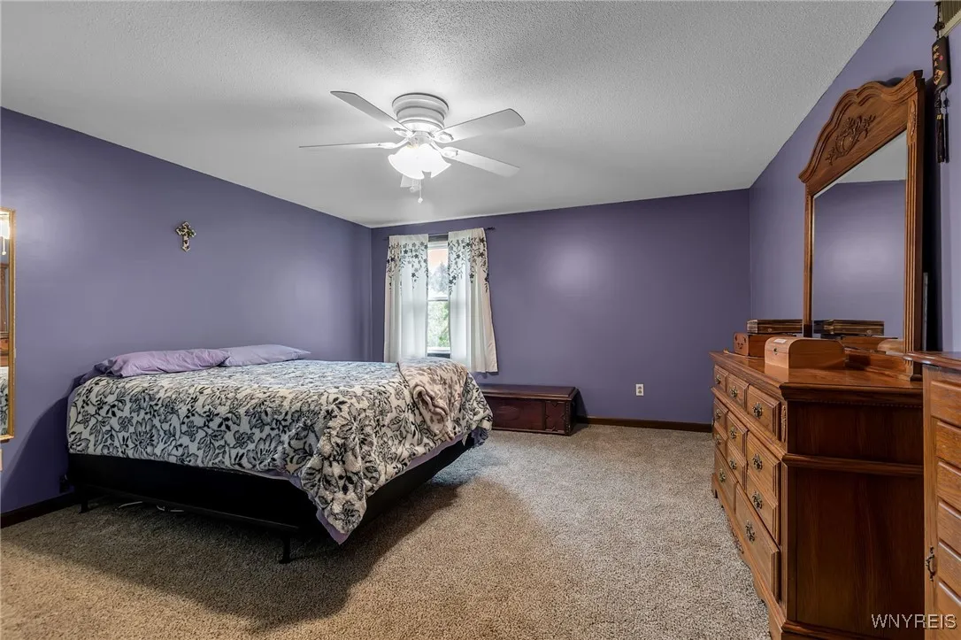 112 Creekview Drive, West Seneca, New York 14224, West Seneca, New York 14224, 5 Bedrooms Bedrooms, 11 Rooms Rooms,2 BathroomsBathrooms,Residential,For Sale,112 Creekview Drive, West Seneca, New York 14224,B1620750