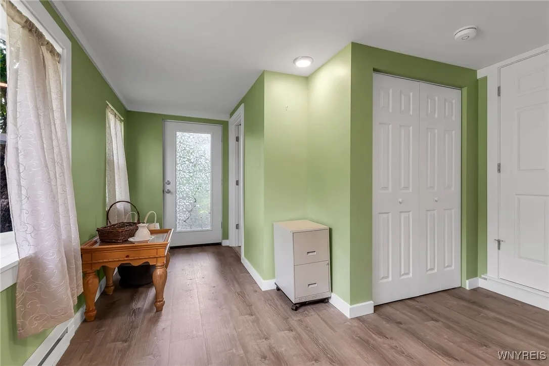112 Creekview Drive, West Seneca, New York 14224, West Seneca, New York 14224, 5 Bedrooms Bedrooms, 11 Rooms Rooms,2 BathroomsBathrooms,Residential,For Sale,112 Creekview Drive, West Seneca, New York 14224,B1620750