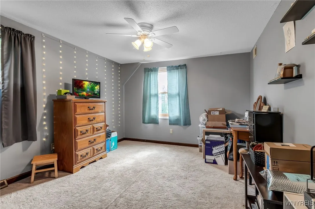 112 Creekview Drive, West Seneca, New York 14224, West Seneca, New York 14224, 5 Bedrooms Bedrooms, 11 Rooms Rooms,2 BathroomsBathrooms,Residential,For Sale,112 Creekview Drive, West Seneca, New York 14224,B1620750