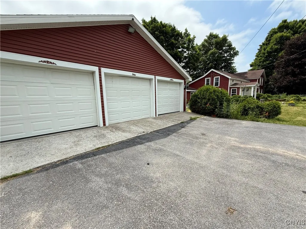 3 stall garage