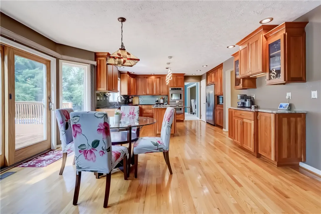11 Silver Fox Drive, Penfield, New York 14450, Penfield, New York 14450, 4 Bedrooms Bedrooms, 9 Rooms Rooms,2 BathroomsBathrooms,Residential,For Sale,11 Silver Fox Drive, Penfield, New York 14450,R1621366