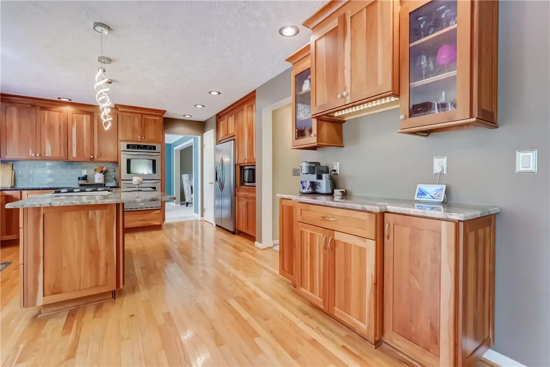 11 Silver Fox Drive, Penfield, New York 14450, Penfield, New York 14450, 4 Bedrooms Bedrooms, 9 Rooms Rooms,2 BathroomsBathrooms,Residential,For Sale,11 Silver Fox Drive, Penfield, New York 14450,R1621366