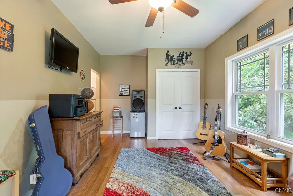 1st Floor Bedroom.