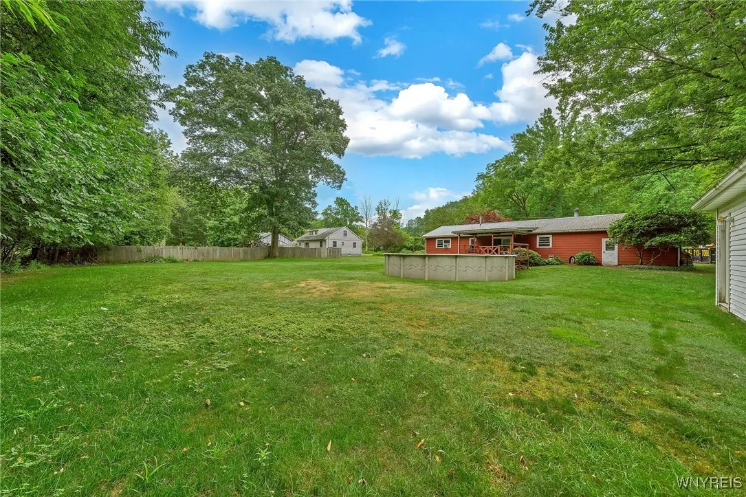11070 Fairview Drive, Perrysburg, New York 14070, Perrysburg, New York 14070, 3 Bedrooms Bedrooms, 7 Rooms Rooms,1 BathroomBathrooms,Residential,For Sale,11070 Fairview Drive, Perrysburg, New York 14070,B1621644
