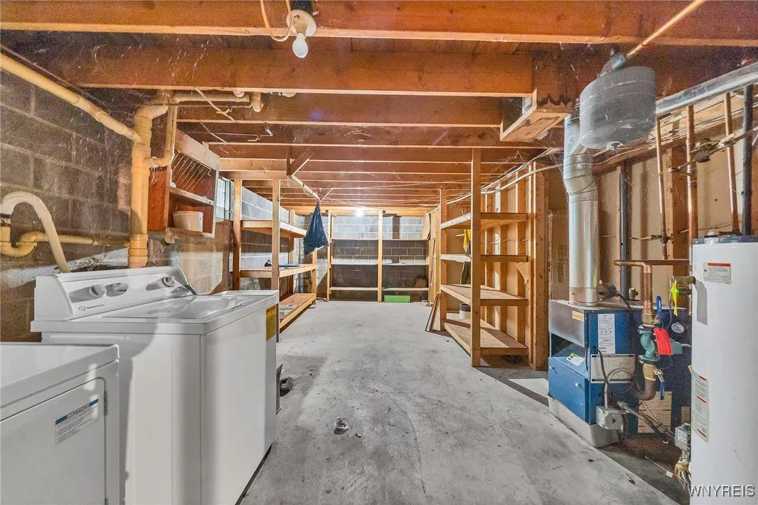 11070 Fairview Drive, Perrysburg, New York 14070, Perrysburg, New York 14070, 3 Bedrooms Bedrooms, 7 Rooms Rooms,1 BathroomBathrooms,Residential,For Sale,11070 Fairview Drive, Perrysburg, New York 14070,B1621644