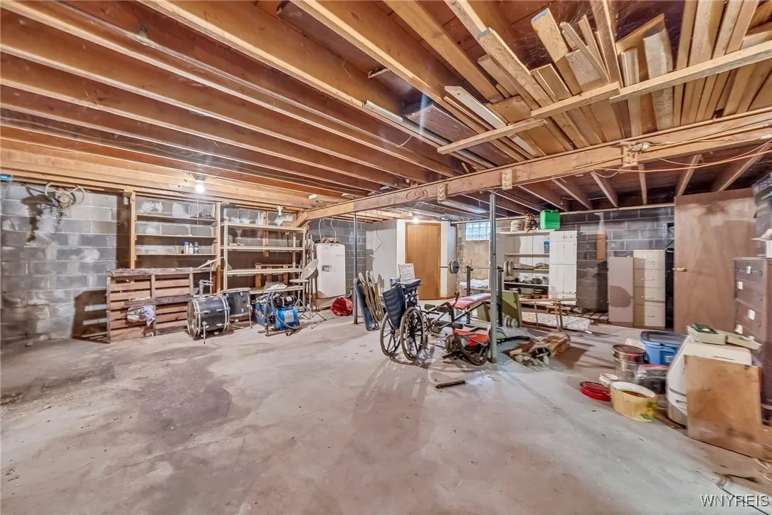 11070 Fairview Drive, Perrysburg, New York 14070, Perrysburg, New York 14070, 3 Bedrooms Bedrooms, 7 Rooms Rooms,1 BathroomBathrooms,Residential,For Sale,11070 Fairview Drive, Perrysburg, New York 14070,B1621644