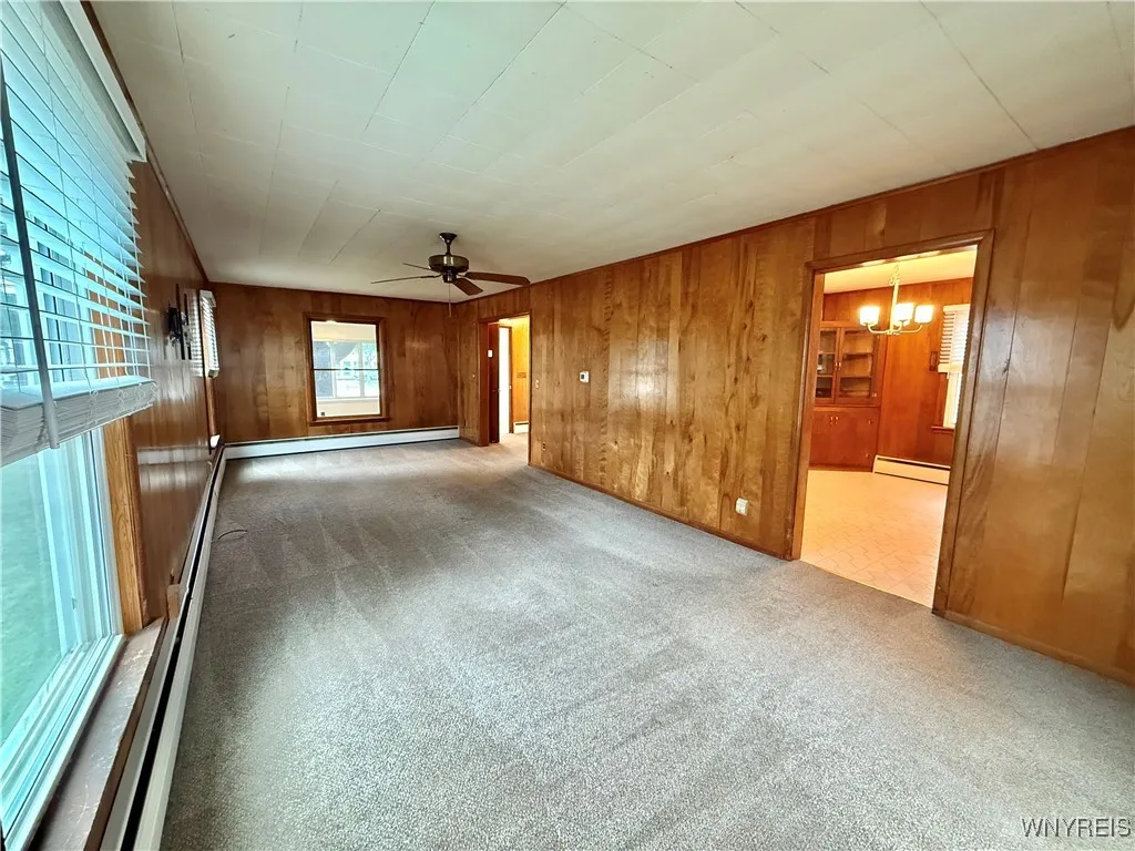 652 East Main Street, Batavia City, New York 14020, Batavia City, New York 14020, 4 Bedrooms Bedrooms, 9 Rooms Rooms,2 BathroomsBathrooms,Residential,For Sale,652 East Main Street, Batavia City, New York 14020,B1621317