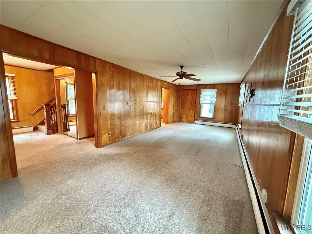 652 East Main Street, Batavia City, New York 14020, Batavia City, New York 14020, 4 Bedrooms Bedrooms, 9 Rooms Rooms,2 BathroomsBathrooms,Residential,For Sale,652 East Main Street, Batavia City, New York 14020,B1621317